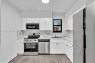 118 NW 44th St 2, Miami, FL 33127