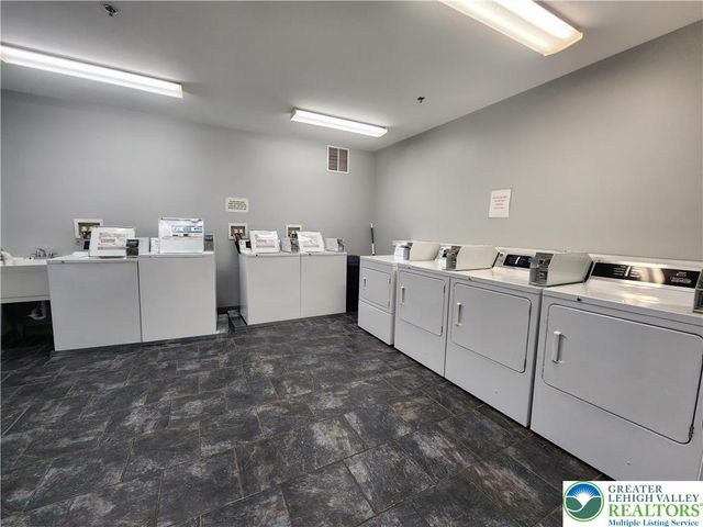 79 West Market Street Apartment S, Bethlehem City, PA 18018