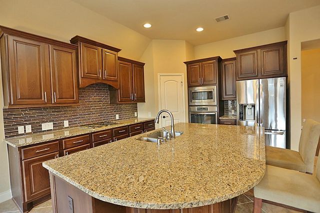 6707 Miller Shadow Lane, Sugar Land, TX 77479
