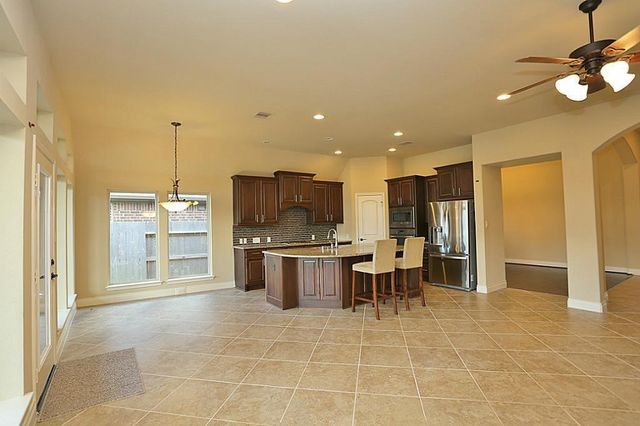 6707 Miller Shadow Lane, Sugar Land, TX 77479