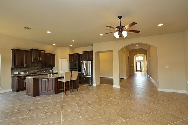 6707 Miller Shadow Lane, Sugar Land, TX 77479
