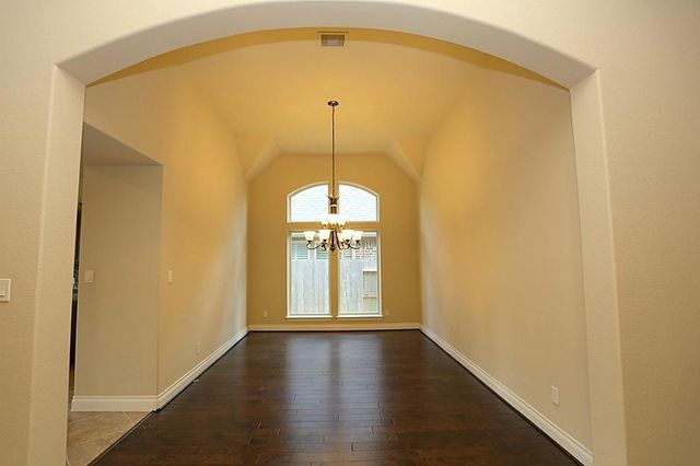 6707 Miller Shadow Lane, Sugar Land, TX 77479