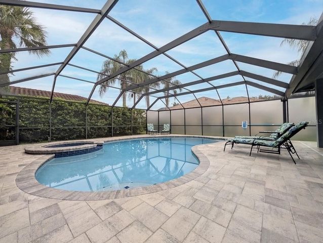 5101 E LONGBOAT BOULEVARD, Tampa, FL 33615