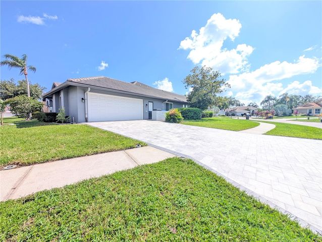 5101 E LONGBOAT BOULEVARD, Tampa, FL 33615