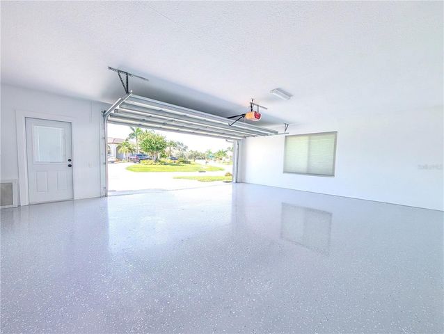 5101 E LONGBOAT BOULEVARD, Tampa, FL 33615