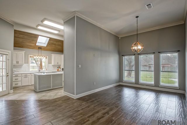 1930 S Houmas Ave, Gonzales, LA 70737