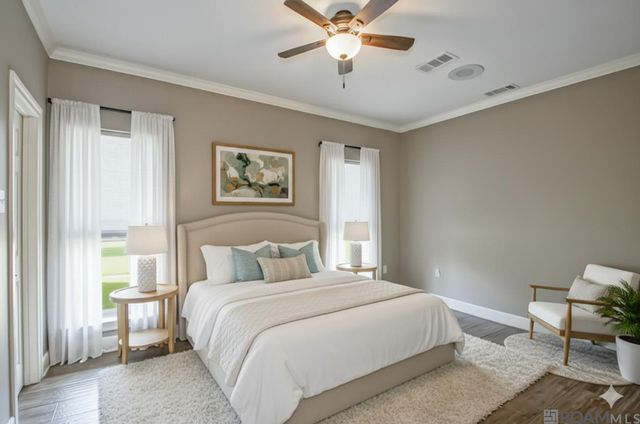 1930 S Houmas Ave, Gonzales, LA 70737