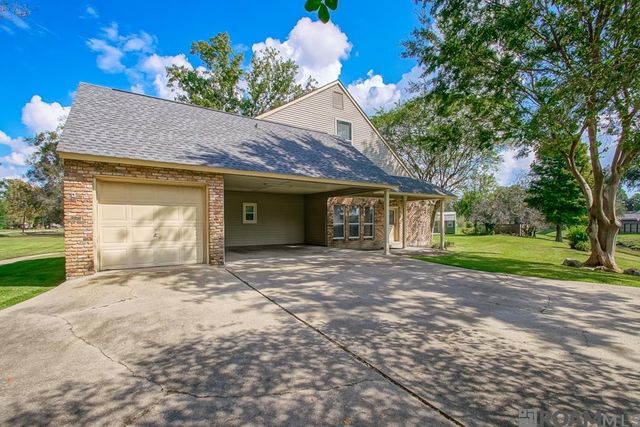 1930 S Houmas Ave, Gonzales, LA 70737