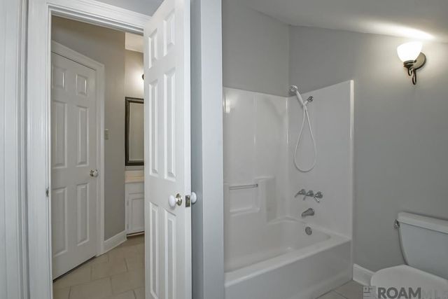 1930 S Houmas Ave, Gonzales, LA 70737