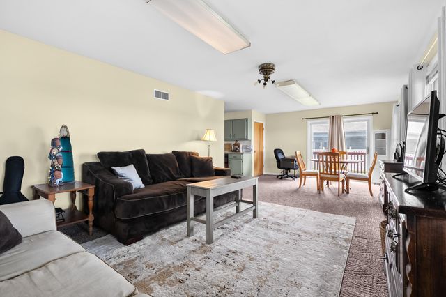 1713 Lakeview Drive, Portage City, MI 49002