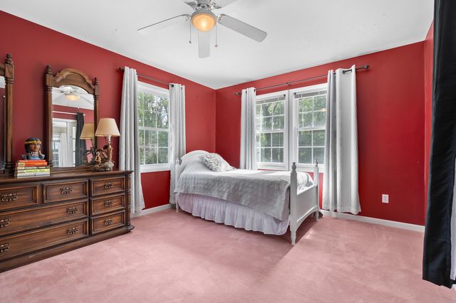 1713 Lakeview Drive, Portage City, MI 49002