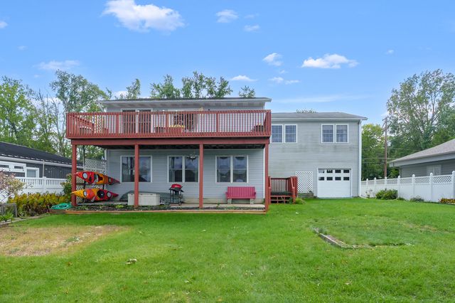 1713 Lakeview Drive, Portage City, MI 49002