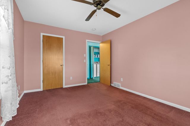 1713 Lakeview Drive, Portage City, MI 49002