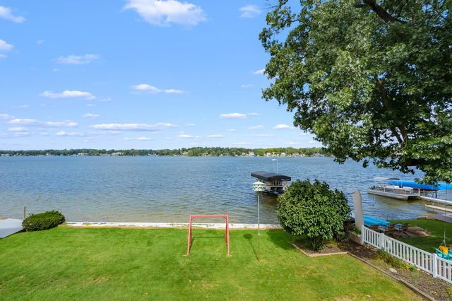1713 Lakeview Drive, Portage City, MI 49002