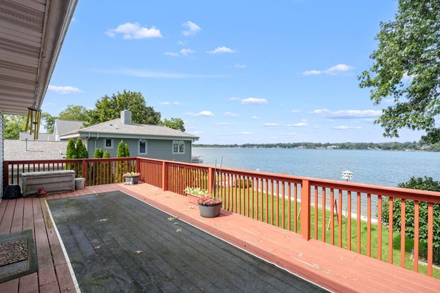 1713 Lakeview Drive, Portage City, MI 49002
