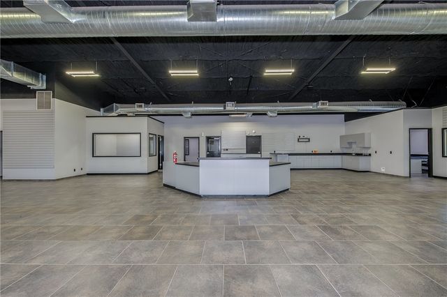 185 North HWY 36, Caldwell, TX 77836