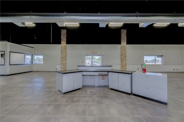 185 North HWY 36, Caldwell, TX 77836