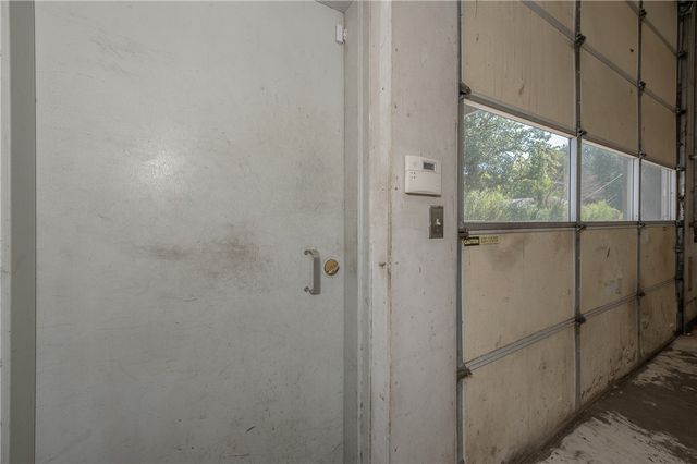 185 North HWY 36, Caldwell, TX 77836