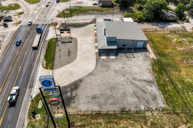 185 North HWY 36, Caldwell, TX 77836