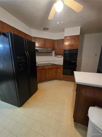 2750 Stonecrest Drive, Arnold, MO 63010