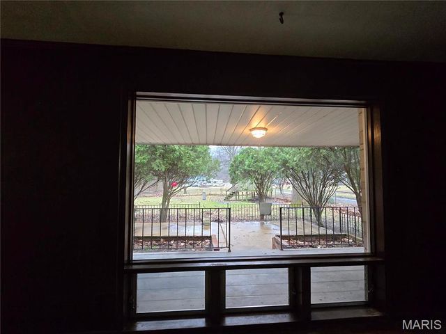 2750 Stonecrest Drive, Arnold, MO 63010