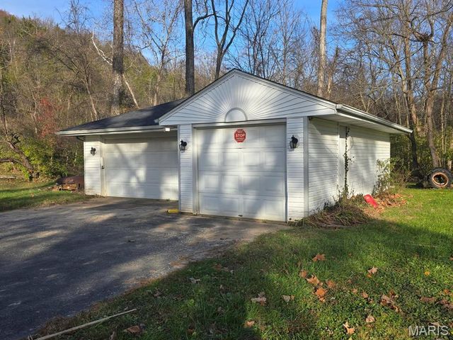 2750 Stonecrest Drive, Arnold, MO 63010