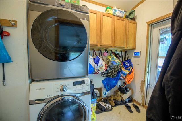 392 South Albion Road, Parish, NY 13302