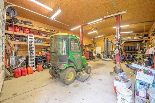 392 South Albion Road, Parish, NY 13302