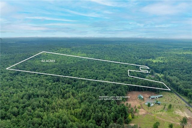 392 South Albion Road, Parish, NY 13302