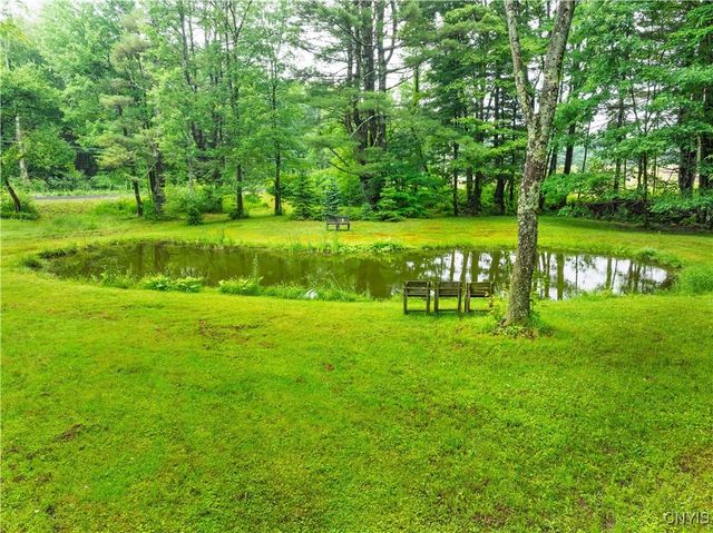 392 South Albion Road, Parish, NY 13302