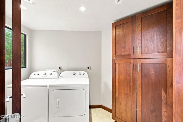 6969 E Nuthatch Trail, Tucson, AZ 85750