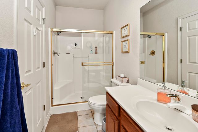 680 Emerald Pointe Drive Bld 3 Un1, Hollister, MO 65672