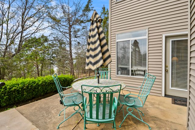 680 Emerald Pointe Drive Bld 3 Un1, Hollister, MO 65672