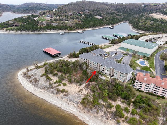 680 Emerald Pointe Drive Bld 3 Un1, Hollister, MO 65672