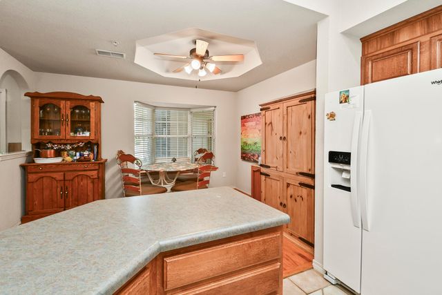 680 Emerald Pointe Drive Bld 3 Un1, Hollister, MO 65672