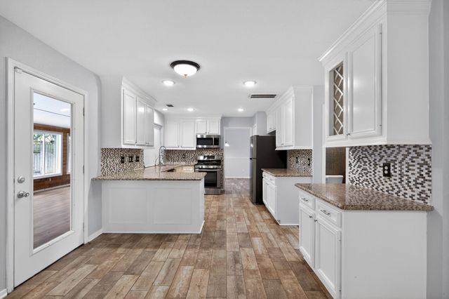 918 Long Prairie Drive, Katy, TX 77450