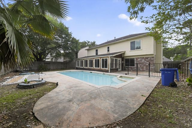 918 Long Prairie Drive, Katy, TX 77450