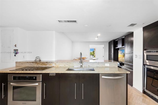 2444 Fisher Island Dr 5404, Miami Beach, FL 33109