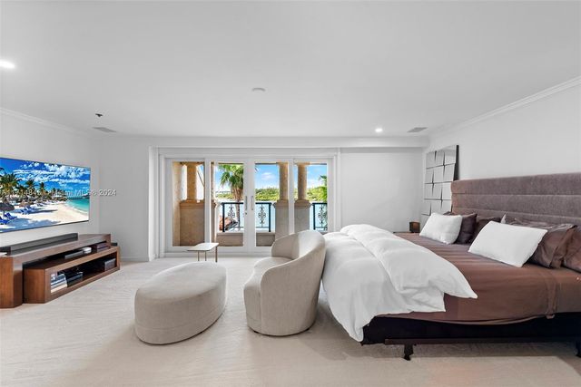 2444 Fisher Island Dr 5404, Miami Beach, FL 33109