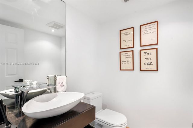 2444 Fisher Island Dr 5404, Miami Beach, FL 33109