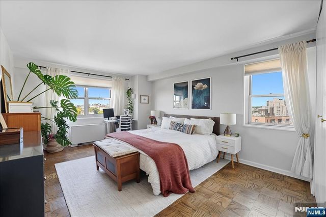 6600 Boulevard East 11K, West New York, NJ 07093