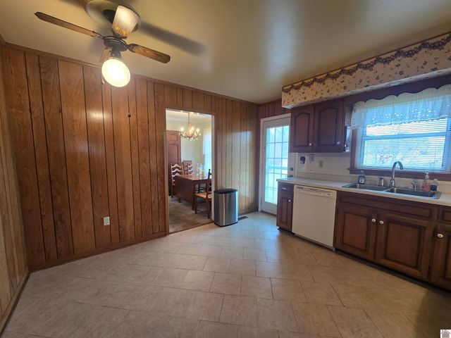 8120 Houser Road, Boaz, Mccracken, KY 42027