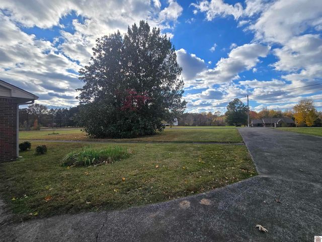 8120 Houser Road, Boaz, Mccracken, KY 42027