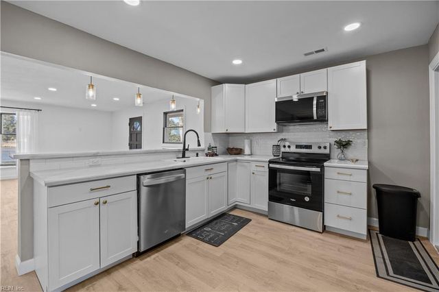 2109 Helsley AVE, Norfolk, VA 23518