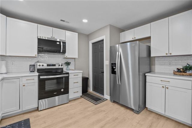 2109 Helsley AVE, Norfolk, VA 23518