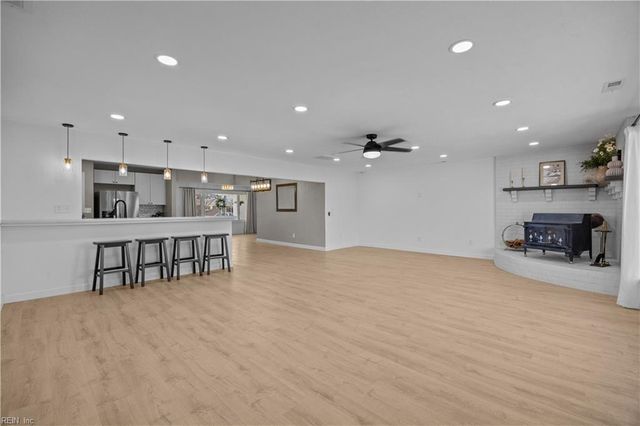 2109 Helsley AVE, Norfolk, VA 23518