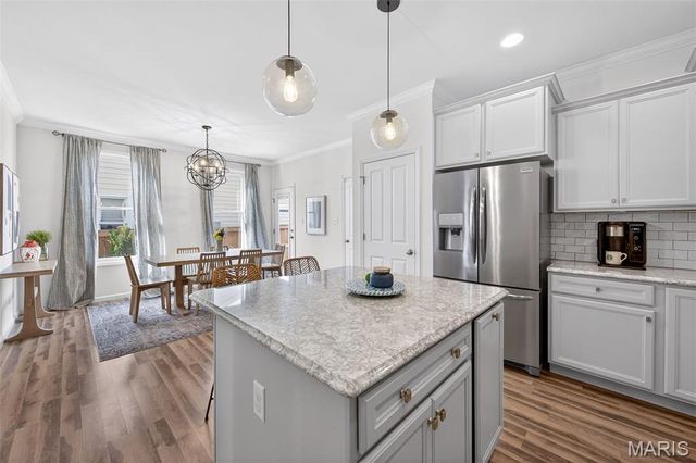 5032 Arpent Street, St Charles, MO 63301