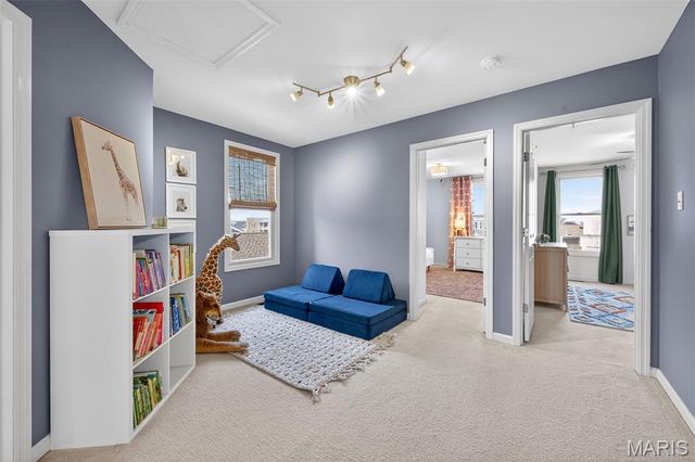 5032 Arpent Street, St Charles, MO 63301