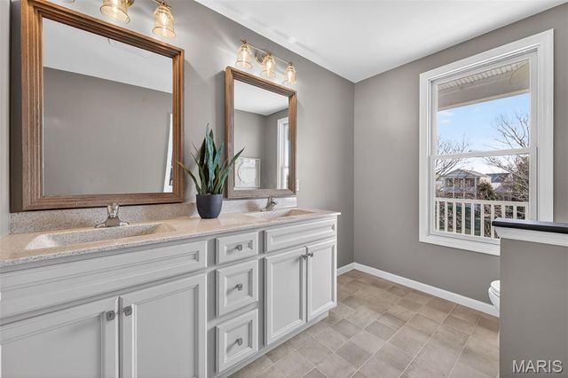 5032 Arpent Street, St Charles, MO 63301