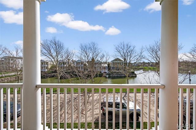 5032 Arpent Street, St Charles, MO 63301